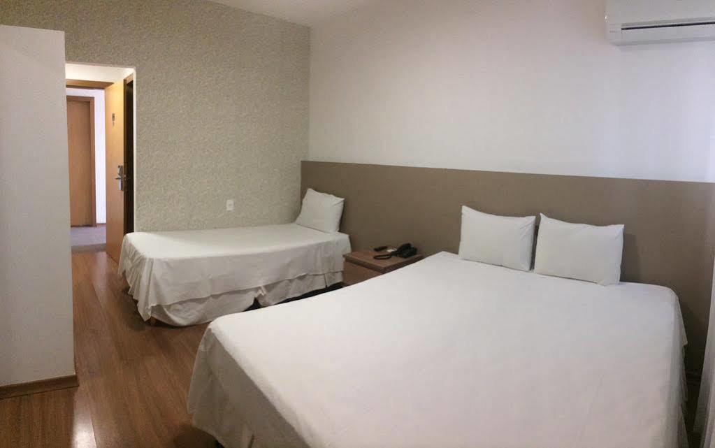 Lord Hotel Aeroporto Confins Vespasiano Zewnętrze zdjęcie